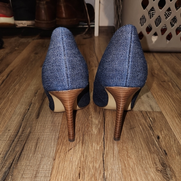 Guess Denim Classic Pump Heels Woman's size 7 - Picture 4 of 6